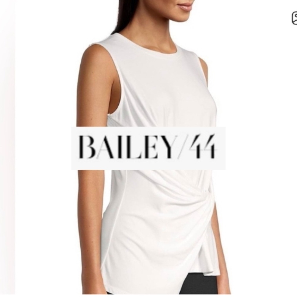 Bailey 44 white asymmetrical hem top, S, CB2514